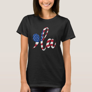 Rolig Komma La US Flagga Kamala Harris 2024 T Shirt