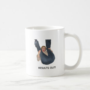 Rolig kontorspresent i form av kaffemugg med meme