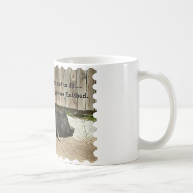Rolig kruka buktad griskaffekopp kaffemugg (Höger)