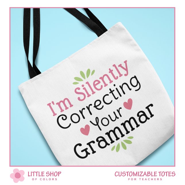 Rolig lärare som tyst rättar din grammatik tygkasse (Skapare uppladdad)