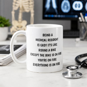 Rolig Medicinsk AT-läkare – Perfekt Läkare Kaffemugg