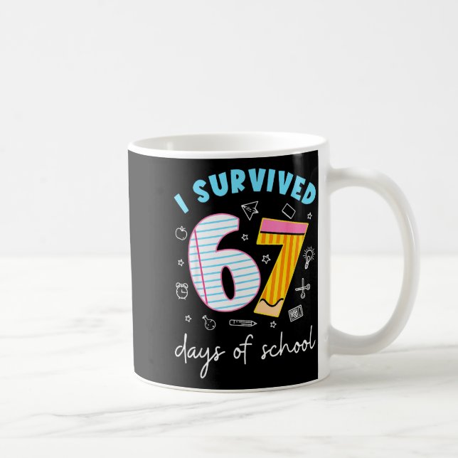 Rolig Meme Lärare Elev Jag överlevde 67 dagar av S Kaffemugg (Höger)