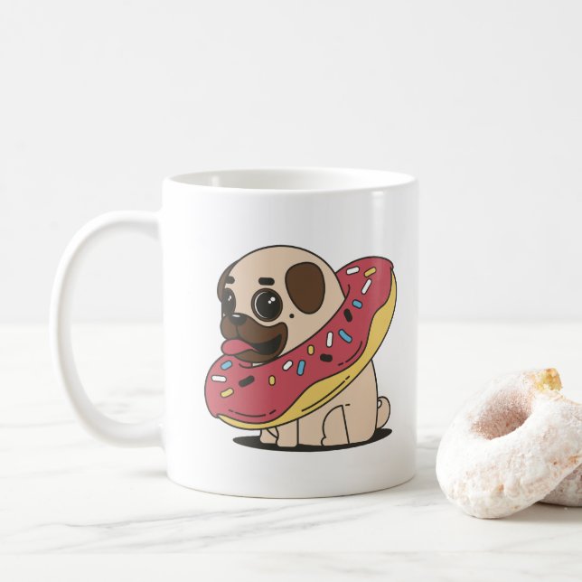 Rolig mops med munken kaffemugg (Med munk)