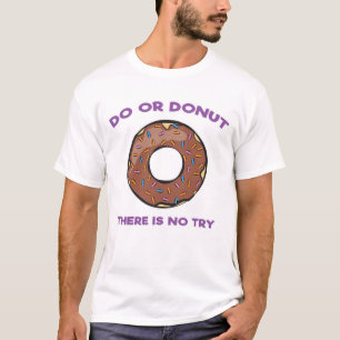 Rolig Munk Design T Shirt