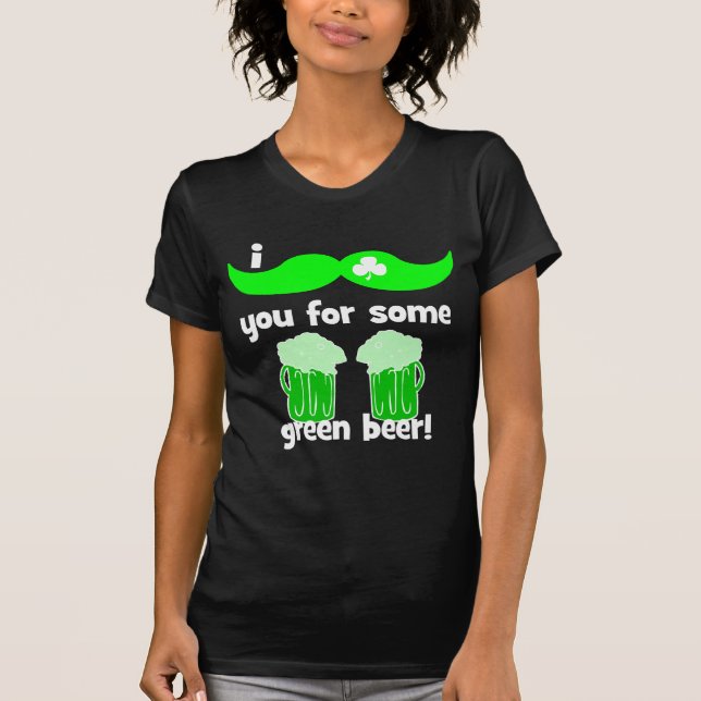 rolig mustaschst patrick's day t-shirt (Framsida)
