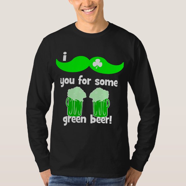 rolig mustaschst patrick's day t shirt (Framsida)