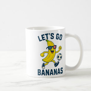 Rolig Nana Fotboll Tecknad Sparkande Ll Usa Flagga Kaffemugg