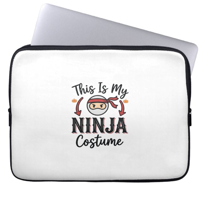 Rolig Ninja Kostym Halloween Vektor Design_1 Laptop Fodral (Framsidan)