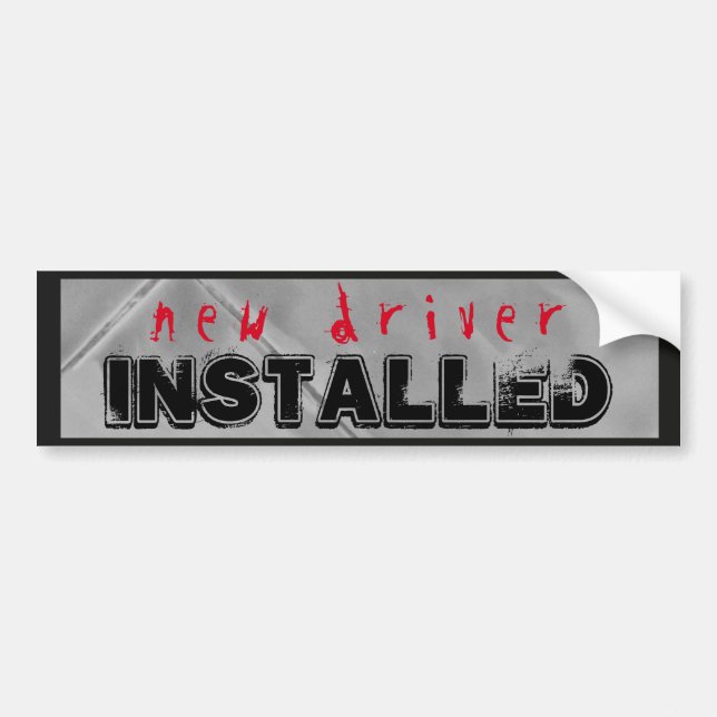 Rolig ny chaufför installerad röd svart bildekal (Framsidan)