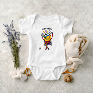 Rolig och färgrik superhjälte-emoji för småbarn t shirt