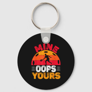 Rolig oops pickleball-dubbel paddel-spelare sport nyckelring