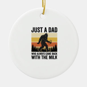 Rolig Pappa Kom Tillbaka Med Den Gamla Mjölktröjan Julgransprydnad Keramik