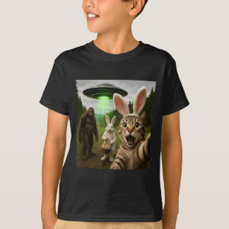 Rolig påskkatt selfie med kanin Bigfoot UFO T Shirt