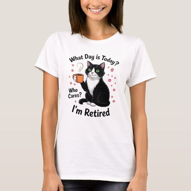 Rolig Pensionerad Katt Te Relax Humor T Shirt (Framsida)