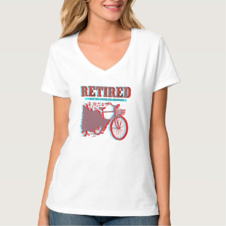 Rolig pensionspresent för cyklister t shirt