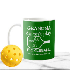 Rolig Pickleball Mormor Modern Typografi Grön Kaffemugg
