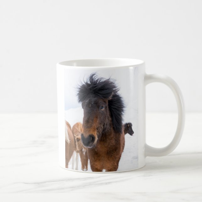 Rolig porträtt av isländsk häst kaffemugg (Höger)