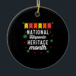 Rolig present för nationella hispaniska kulturarvs julgransprydnad keramik<br><div class="desc">Rolig present för nationella hispaniska kulturarvsmånaden 
hispanic, latinos, kulturarv, latina, spanska, vintage, retro, mexikansk, kultur, mexiko, flaggor, stolt, gåvor, stolthet, latin amerika, självständighet, länder, nationella hispaniska kulturarvsmånaden, 2021, regnbåge</div>