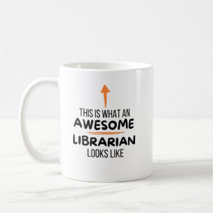 Rolig present till bibliotekarie för skolbibliotek kaffemugg