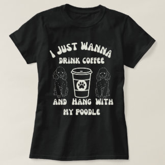 Rolig Pudel Kaffeälskare T Shirt