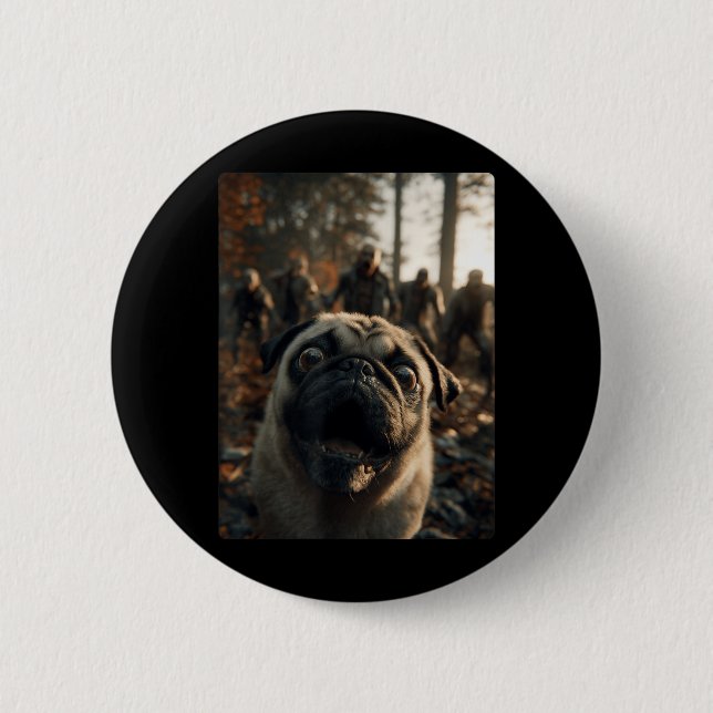 Rolig Pug Selfie Med Zombies Skum Skog Knapp (Framsida)