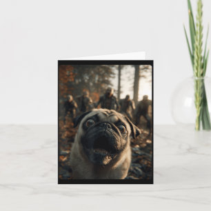 Rolig Pug Selfie Med Zombies Skum Skog Kort