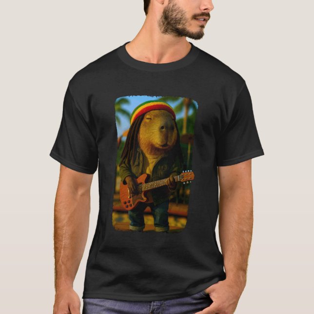 Rolig Reggae Capybara som spelar gitarr Rasta Meme T Shirt (Framsida)
