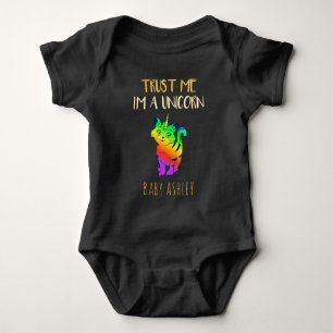 Rolig Regnbågskatt Lita på mig, jag är en Enhörnin T Shirt