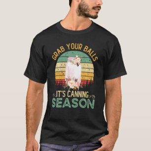 Rolig Retro Vintage Ta Tag I Dina Bollar Det Är Ko T Shirt