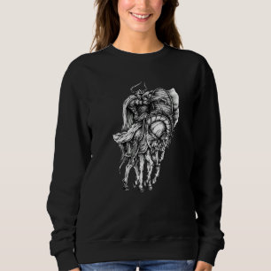 ROlig RIDDare i RUSTNING HJÄLM MED HORN SVÄRD & S T Shirt