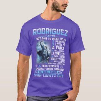 Rolig Rodriguez FAKTA Rodriguez Efternamn vintage T Shirt