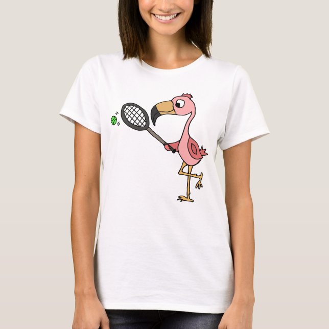 Rolig rosa Flamingo som leker tennis T-shirt (Framsida)