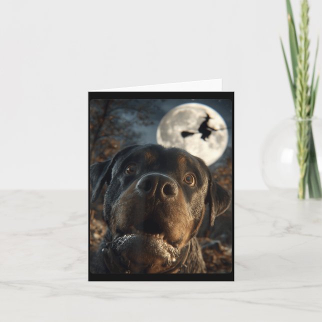 Rolig Rottweiler Selfie Fullmåne Flygande Häxa Kort (Framsida)
