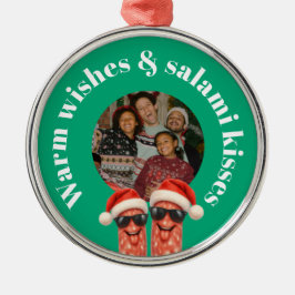 Rolig salami kyssar familjefoto jul julgransprydnad metall