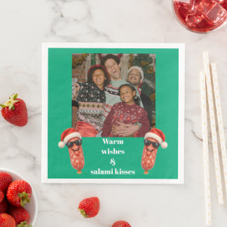Rolig salami kyssar familjefoto jul pappersservett