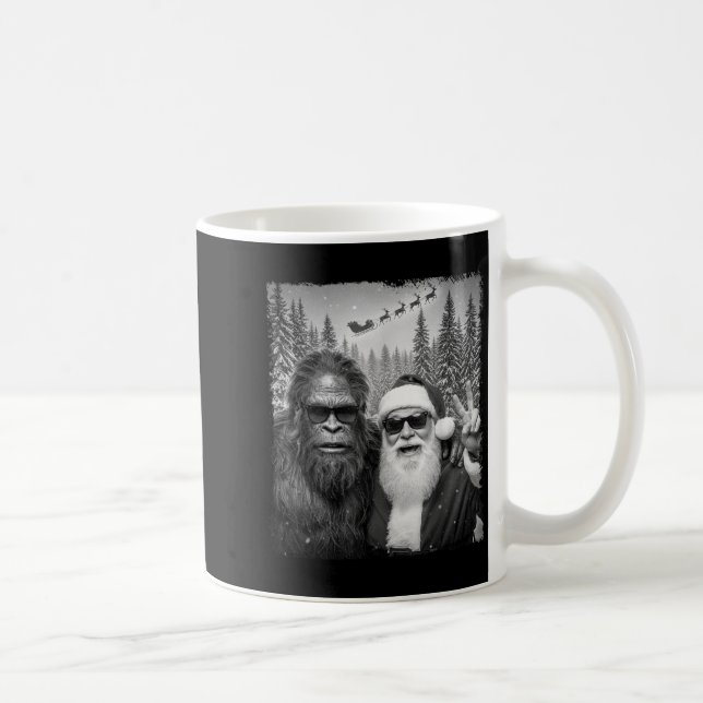 Rolig Sasquatch-meme Cool selfie med Santa Christu Kaffemugg (Höger)