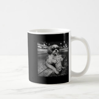 Rolig Shih Tzu Dricker Iced Coffee Hundälskare Kaffemugg