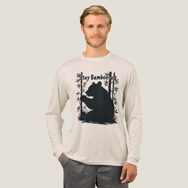 Rolig Silhuett av Pandabjörn med Bambu Puns T Shirt (Hel framsida)