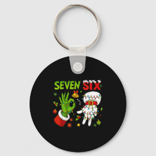 Rolig Six Seven 67 Meme 6 7 Jul Tomte Hand Pojke Nyckelring