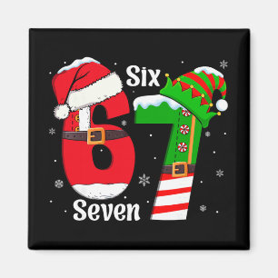 Rolig Six Seven 6 7 Meme Gen Alpha Slang Tomte Elf Magnet