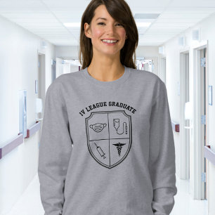 Rolig Sjuksköterska I.V. League T Shirt