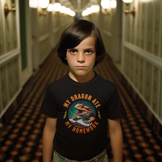 Rolig Skäggagame åt Läxor T Shirt (Skapare uppladdad)