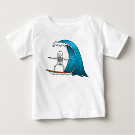 Rolig skelettsurfning t shirt