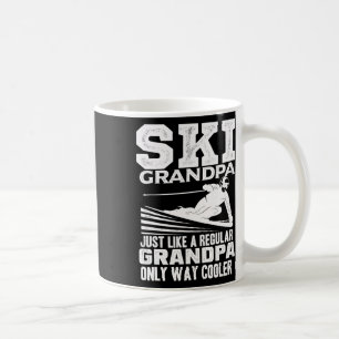 Rolig Skida Skidåkning Farfar Farbror Cool Citat  Kaffemugg