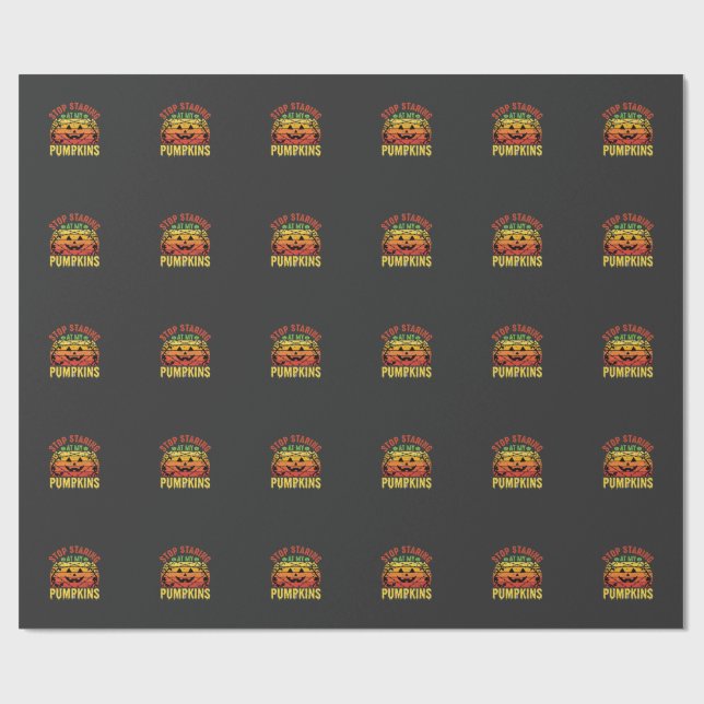 Rolig Sluta Stirra På Mina Pumpor Halloween Design Presentpapper (Platt)