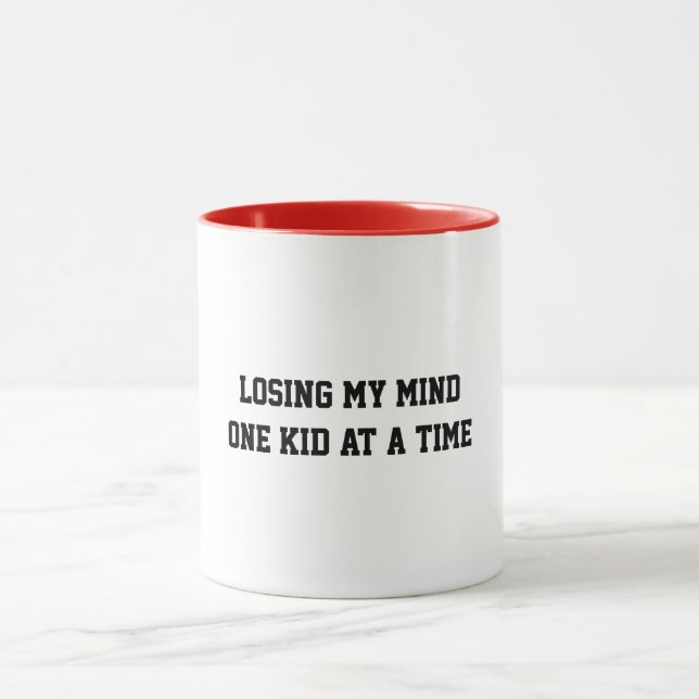 Rolig Snabbttänkande Snillrik Minimalistisk Kaffem Mugg (Center)