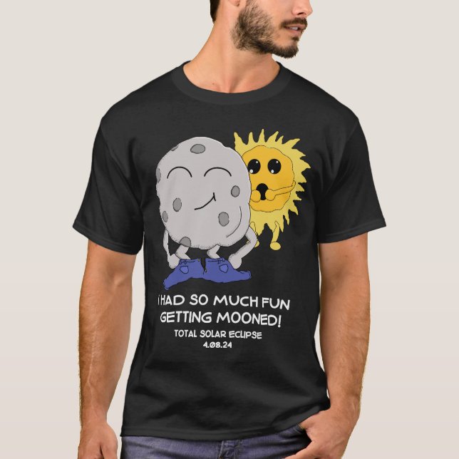 Rolig solförmörkelse 2024 Måne skämt T Shirt (Framsida)