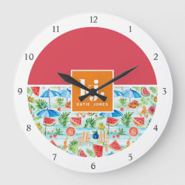 Rolig sommarstil med monogram stor klocka