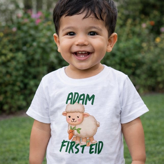 Rolig söt bebis första Eid Adha rolig bebis namn T Shirt (Skapare uppladdad)