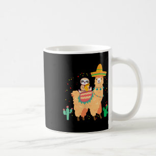 Rolig söt sengångare och lama med taco och mexikan kaffemugg